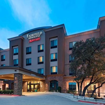 Fairfield Inn and Suites by Marriott Austin Northwest/Research Blvd (13087 Research Blvd TX 78750 Austin)