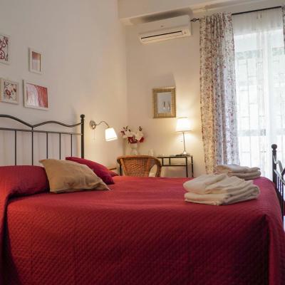 Anthea (Viale Augusto 122 80125 Naples)