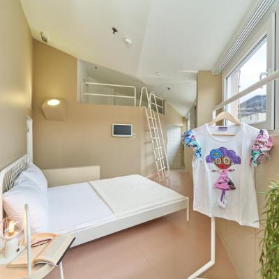 Design Hostel One (Morpurgova Poljana 2 21000 Split)