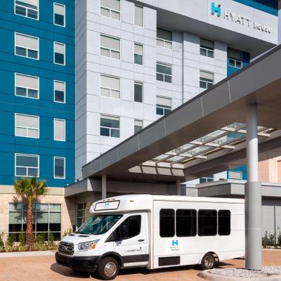 Hyatt House Orlando Airport (5472 Gateway Village Cir 32812 Orlando)