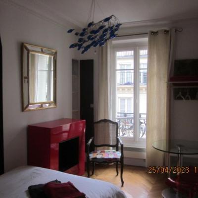 Bed and Breakfast Paris Centre (265 Rue Saint-Denis 75002 Paris)