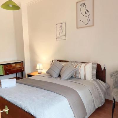 H&R's Room (192 Via Genova 10127 Turin)