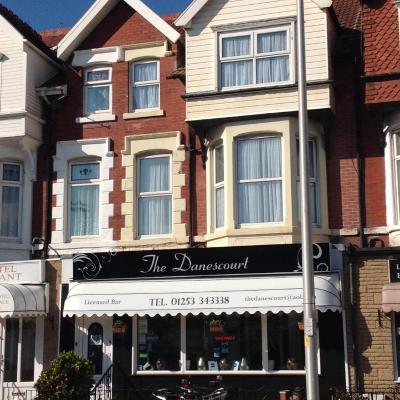 The Danescourt (10 Station Road, South Shore FY4 1BE Blackpool)