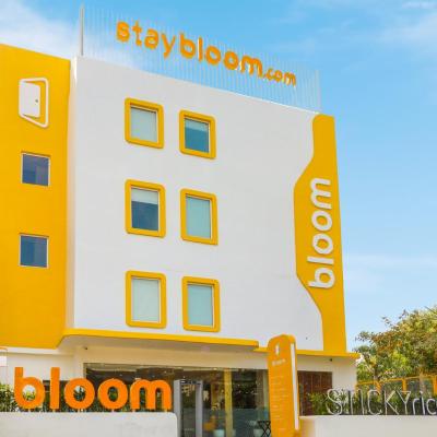 Bloom Hotel - Golf Course Road, Sector 43 (Golf Course Road 584-P, Sector 43, Golf Course Road 122002 Gurgaon)