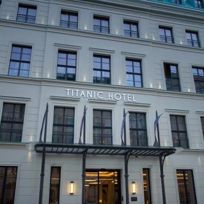 TITANIC Gendarmenmarkt Berlin (Französische Straße 30 10117 Berlin)