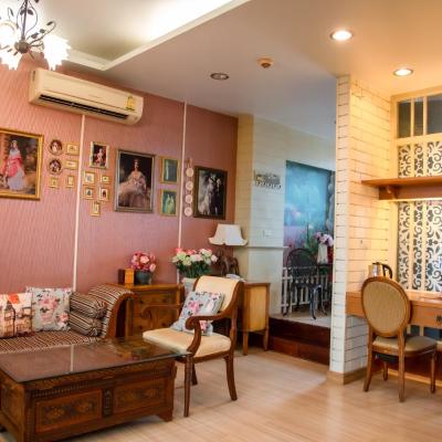 Sabai Sabai@Sukhumvit Hotel (984/22-27 Pridi Banomyong Soi 40, Sukhumvit 71 Road, Prakhanong, Klongtan Nuer, Wattana, 10110 Bangkok)