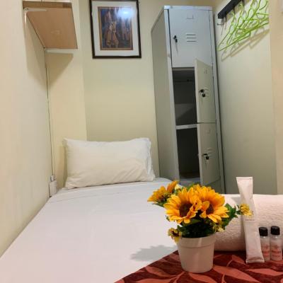 Sandpiper Hotel Single Room, Long Stay and Short Hours (63 Dunlop Street #01-01 209391 Singapour)