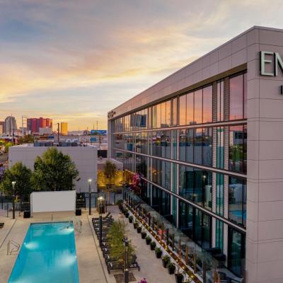 The ENGLiSH Hotel, Las Vegas, a Tribute Portfolio Hotel (921 South Main Street 89101 Las Vegas)