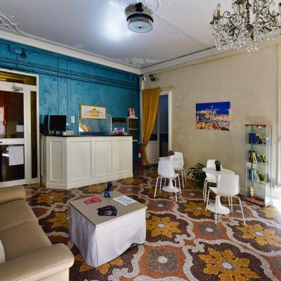 Hotel Suisse (Via XX Settembre 21/6 16121 Gênes)