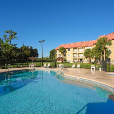 Parc Corniche Condominium Suites (6300 Parc Corniche Drive FL 32821 Orlando)