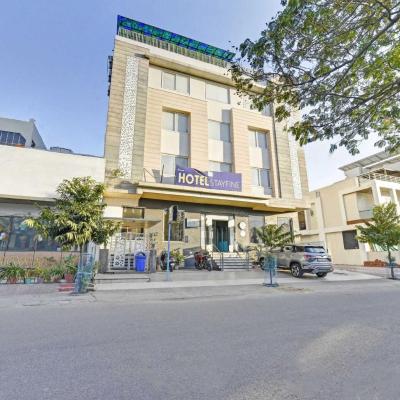Townhouse 828 Hotel Stay Fine (Plot No.5-TA-18, Buffet House, Jawahar Nagar 302004 Jaipur)