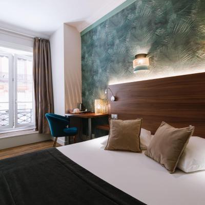 Hôtel du Dauphin (9, Rue Victor Hugo 69002 Lyon)