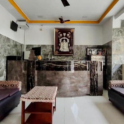 Sarovara Deluxe Rooms (No. 3, Woods Road 600002 Chennai)