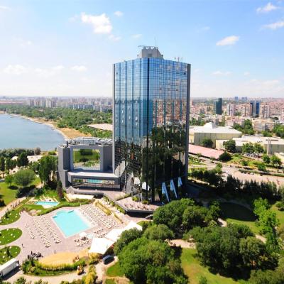 Sheraton Istanbul Atakoy Hotel (Rauf Orbay Caddesi Sahilyolu, No:10, Bakirkoy 34158 Istanbul)
