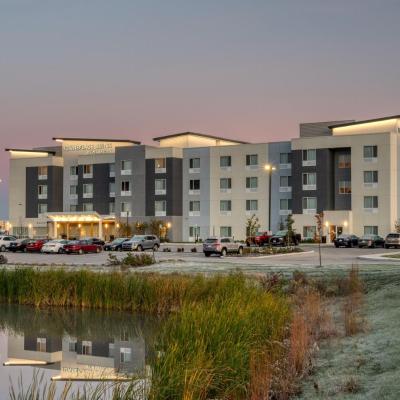 TownePlace Suites by Marriott Indianapolis Airport (8850 Hatfield Dr. 46241 Indianapolis)