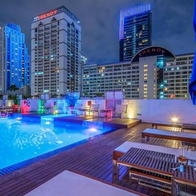 Night Hotel Bangkok - Sukhumvit 15 (10 Sukhumvit 15, Kloengtoey Nua, Wattana 10110 Bangkok)