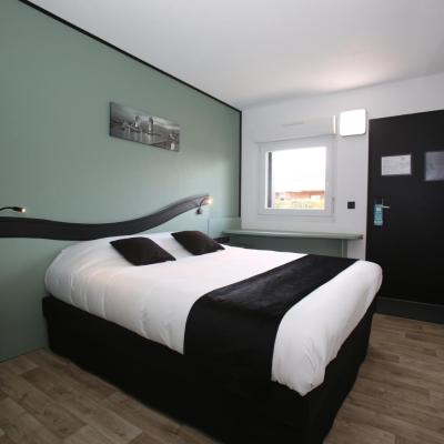 Enzo Hotels Chartres Mainvilliers by Kyriad Direct (ZAC Le Vallier II 4 rue Albert Jacquart 28300 Chartres)
