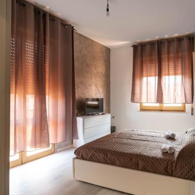 Monfalcone City Room Rental Apartment (10 Via Monfalcone 09122 Cagliari)