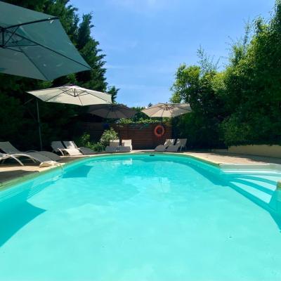 Photo Le Petit Prince  Sarlat - Parking priv - piscine chauffe - espace bien-tre Jacuzzi et massages