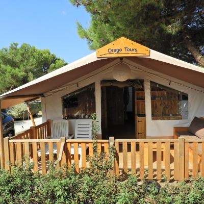 Drago Tours LODGE TENT Holiday Deluxe, Lanterna (Lanterna 1 52465 Poreč)