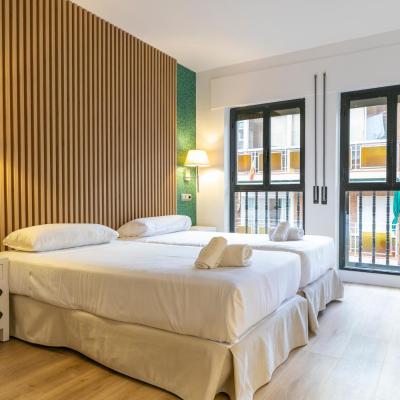 H-A Aparthotel Hotel Quo (Ardemans, 13 28028 Madrid)