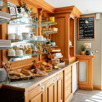 Fasthotel Reims-Taissy (Parc D'activités - Rue Edouard Branly 51500 Reims)