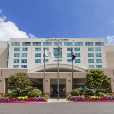 Embassy Suites by Hilton Portland Airport (7900 North East 82nd Street OR 97220 Portland)