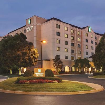 Embassy Suites by Hilton Louisville East (9940 Corporate Campus Drive KY 40223 Louisville)