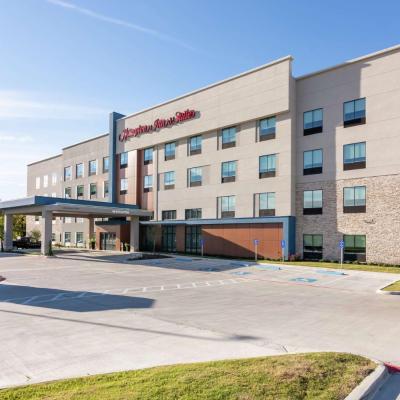 Hampton Inn & Suites Dallas East (8605 E R L Thornton Freeway TX 75228 Dallas)