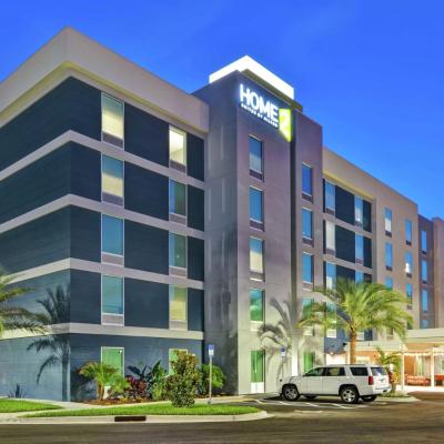 Home2 Suites By Hilton Jacksonville South St Johns Town Ctr (10715 Deerwood Park Blvd    FL 32256 Jacksonville)