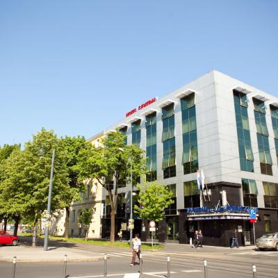 Hotel Central (Branimirova 3 10000 Zagreb)