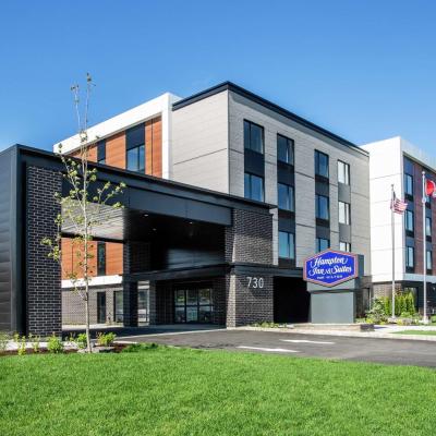Hampton Inn & Suites by Hilton Québec - Beauport (730 Rue D'Everell QC G1C 0N2 Québec)