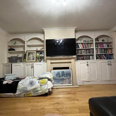 Beautiful big living room with sofa bed (Pine Grove Wimbledon SW19 7HD Londres)