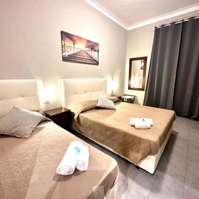 Carlo Goldoni Hotel (Via Carlo Goldoni 84 20129 Milan)