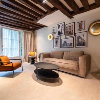 Luxury home marais (Place des Vosges 75004 Paris)