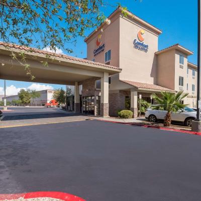 Comfort Inn & Suites Las Vegas - Nellis (4375 East Craig Road NV 89115 Las Vegas)