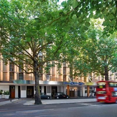 Hilton London Kensington Hotel (Holland Park Avenue W11 4UL Londres)