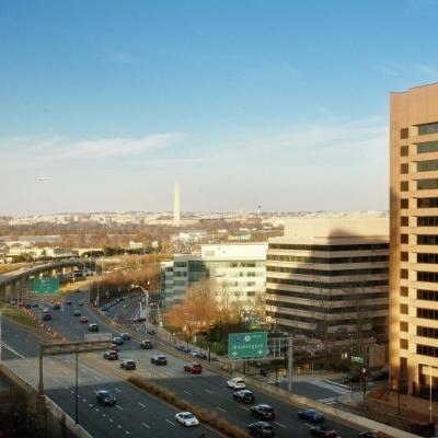 Embassy Suites by Hilton Crystal City National Airport (1393 South Eads St VA 22202 Arlington)