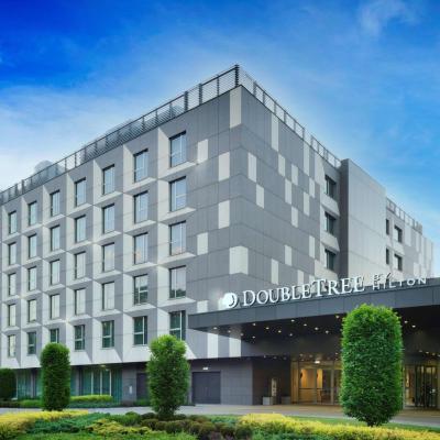 DoubleTree by Hilton Krakow Hotel & Convention Center (ul. Dąbska 5    31-572 Cracovie)