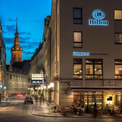 Hilton Dresden (An der Frauenkirche 5 01067 Dresde)