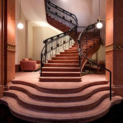 Umbral, Curio Collection By Hilton (Calle de Venustiano Carranza 69 66000 Mexico)