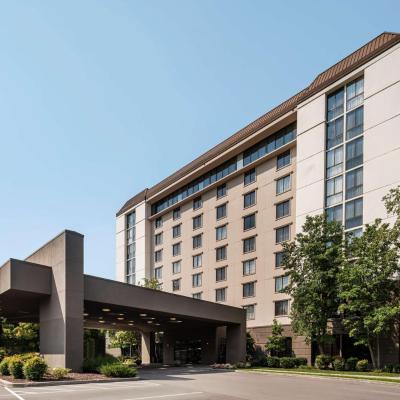 Embassy Suites by Hilton Nashville Airport (10 Century Boulevard TN 37214 Nashville)