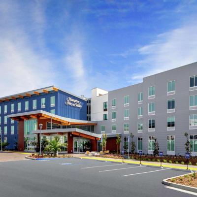 Hampton Inn & Suites San Diego Airport Liberty Station (2211 Lee Court CA 92101 San Diego)