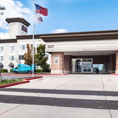Hampton Inn & Suites Salt Lake City Airport (307 North Admiral Byrd Road UT 84116 Salt Lake City)