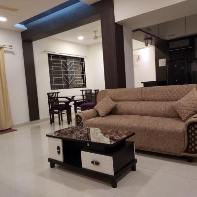 JUST HOME PRIVATE ROOMS (Magarpatta Road 411028 Pune)