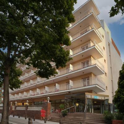 The BB Hotel Boutique Can Colom (19 Carrer de Potosí 17310 Lloret de Mar)
