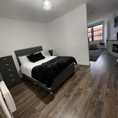 One Bedroom Apartment/Studio (126 Pope Street 145 B1 3DW Birmingham)