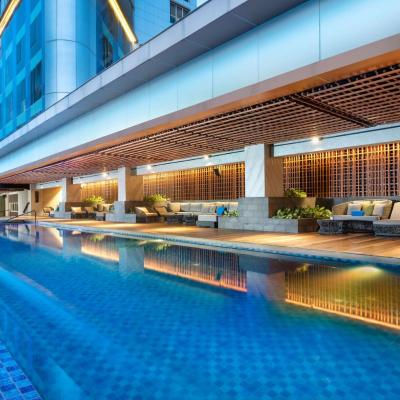 DoubleTree by Hilton Surabaya (Jl. Tunjungan 12 60275 Surabaya)