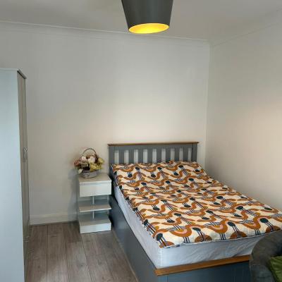 Room in Trumpington London (90A Trumpington Road E7 9EQ Londres)