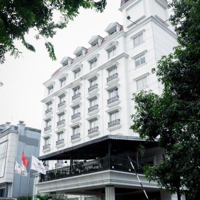 Arion Suites Hotel Kemang (Jalan Kemang Raya no. 7, Kebayoran Baru 12730 Jakarta)